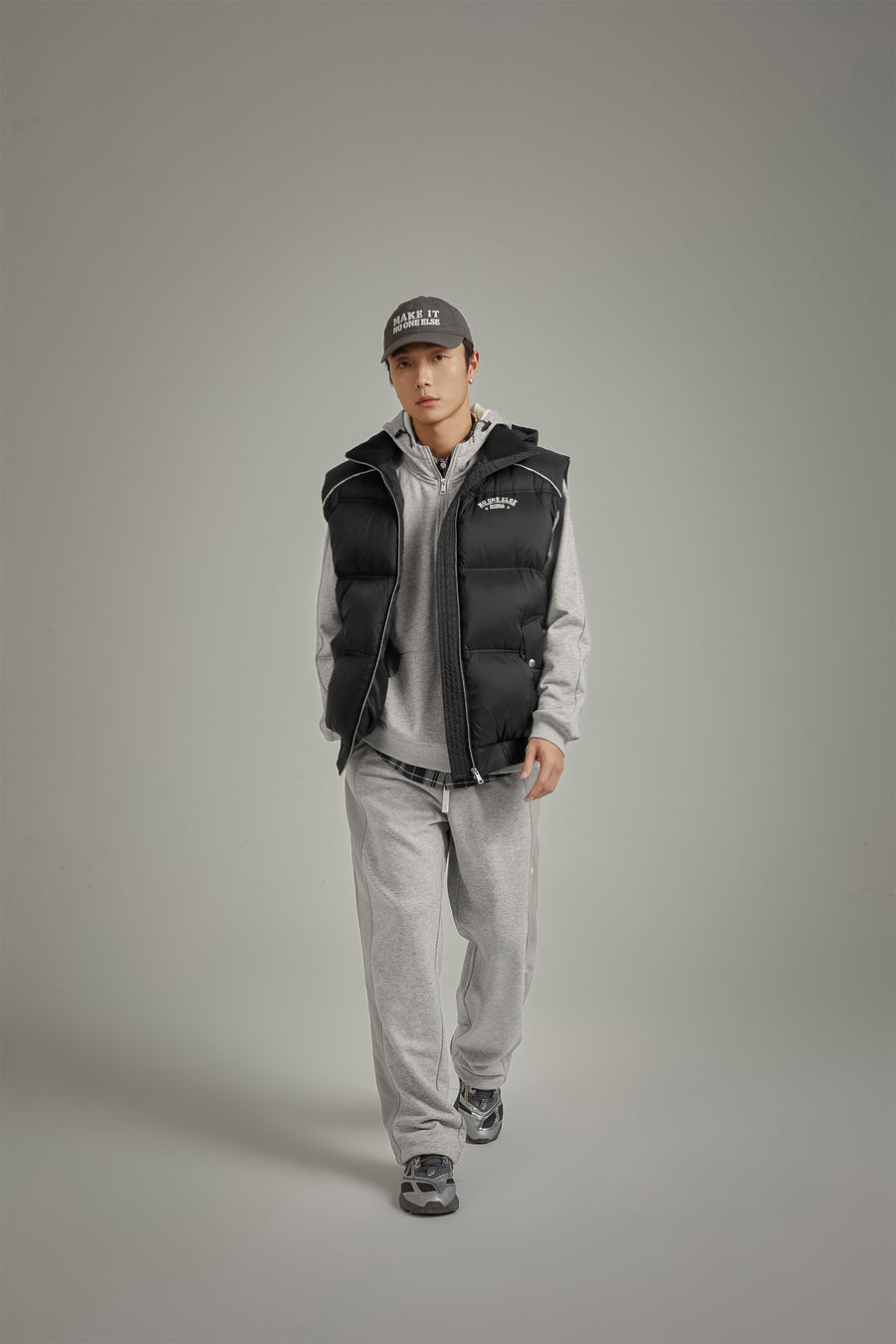 CHUU Hooded Padded Vest