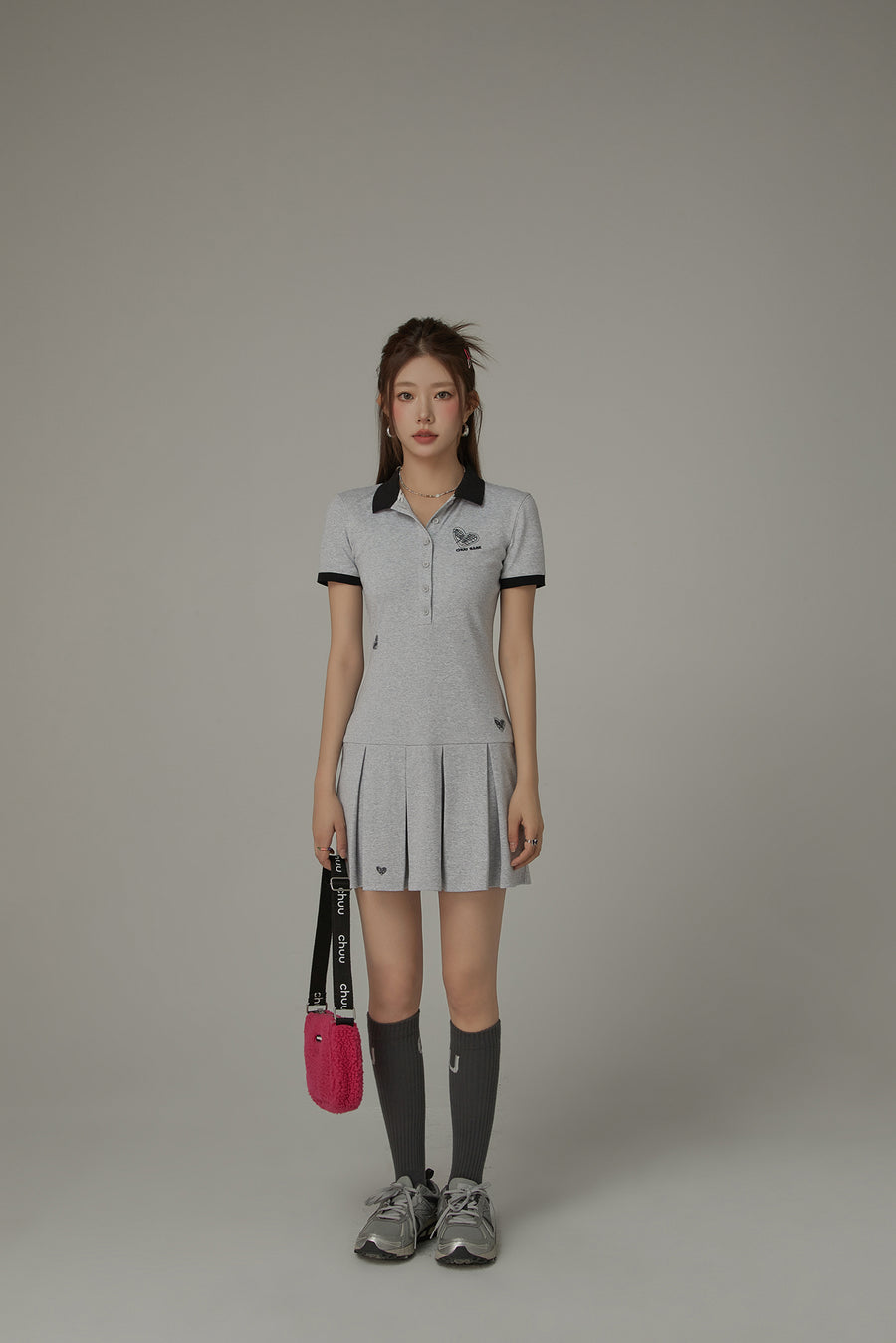 CHUU Polo Neck Pleated Short Sleeve Dress