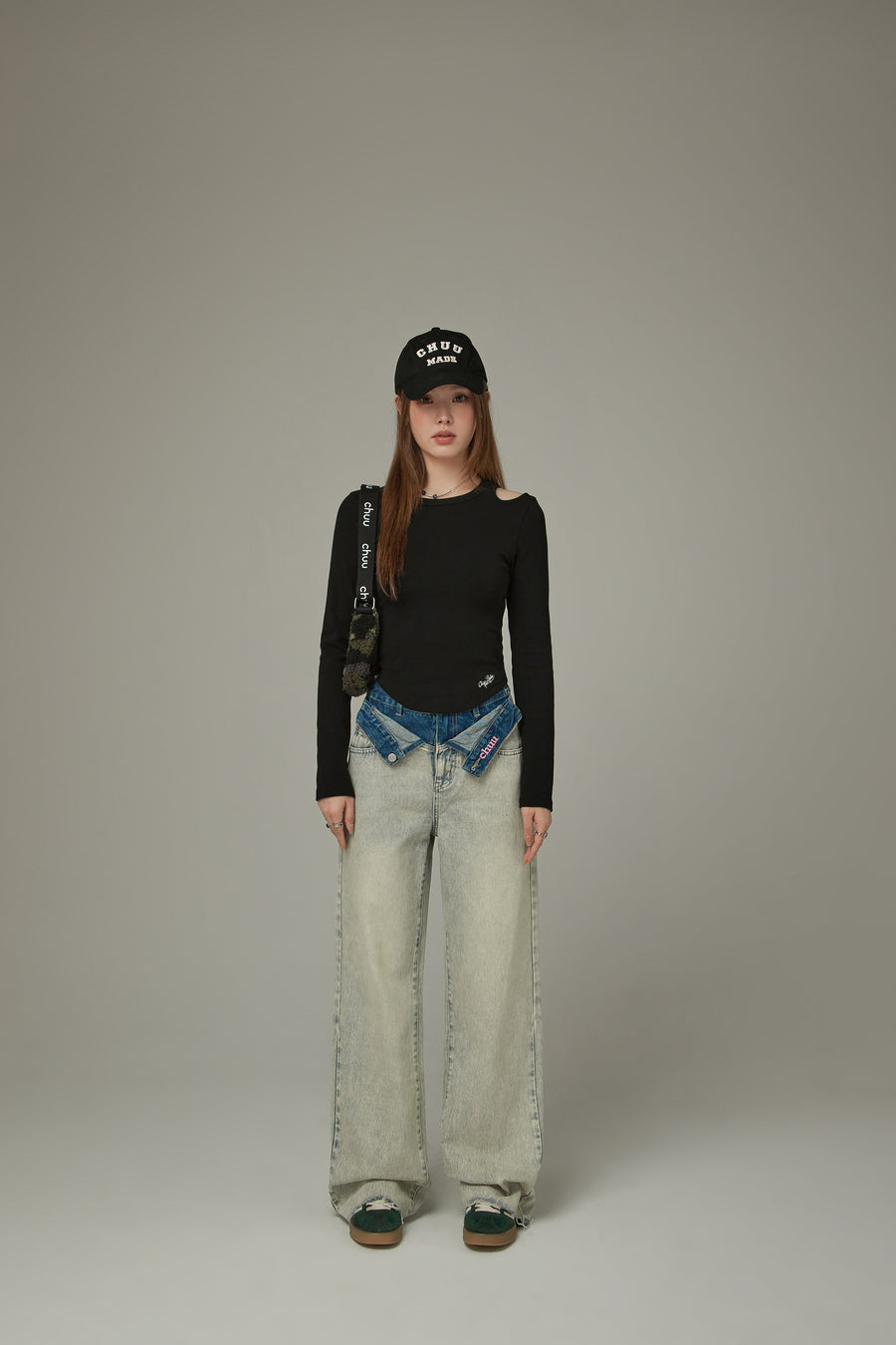 CHUU Folded Waist Color Combination Wide Denim Jeans