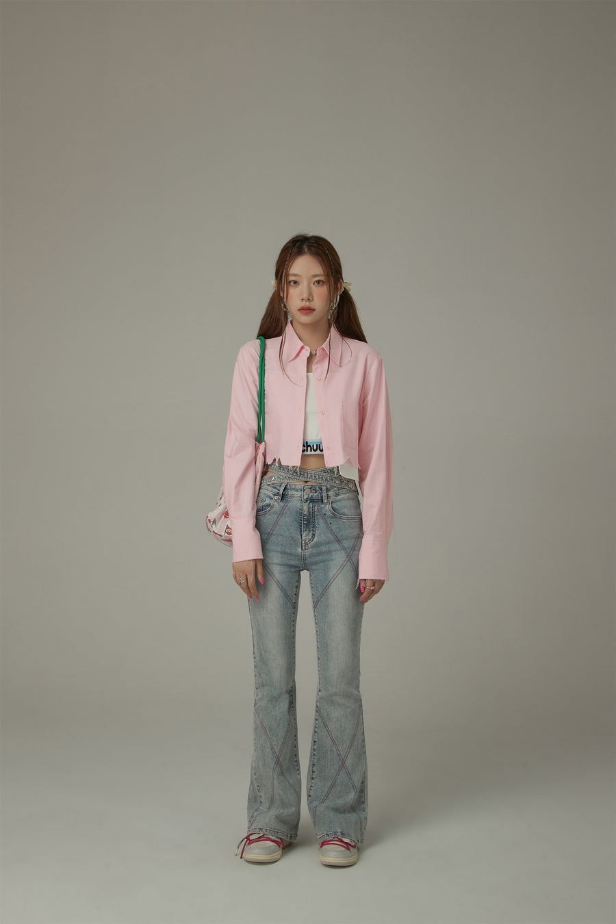 CHUU Color Crop Jagged Hem Shirt