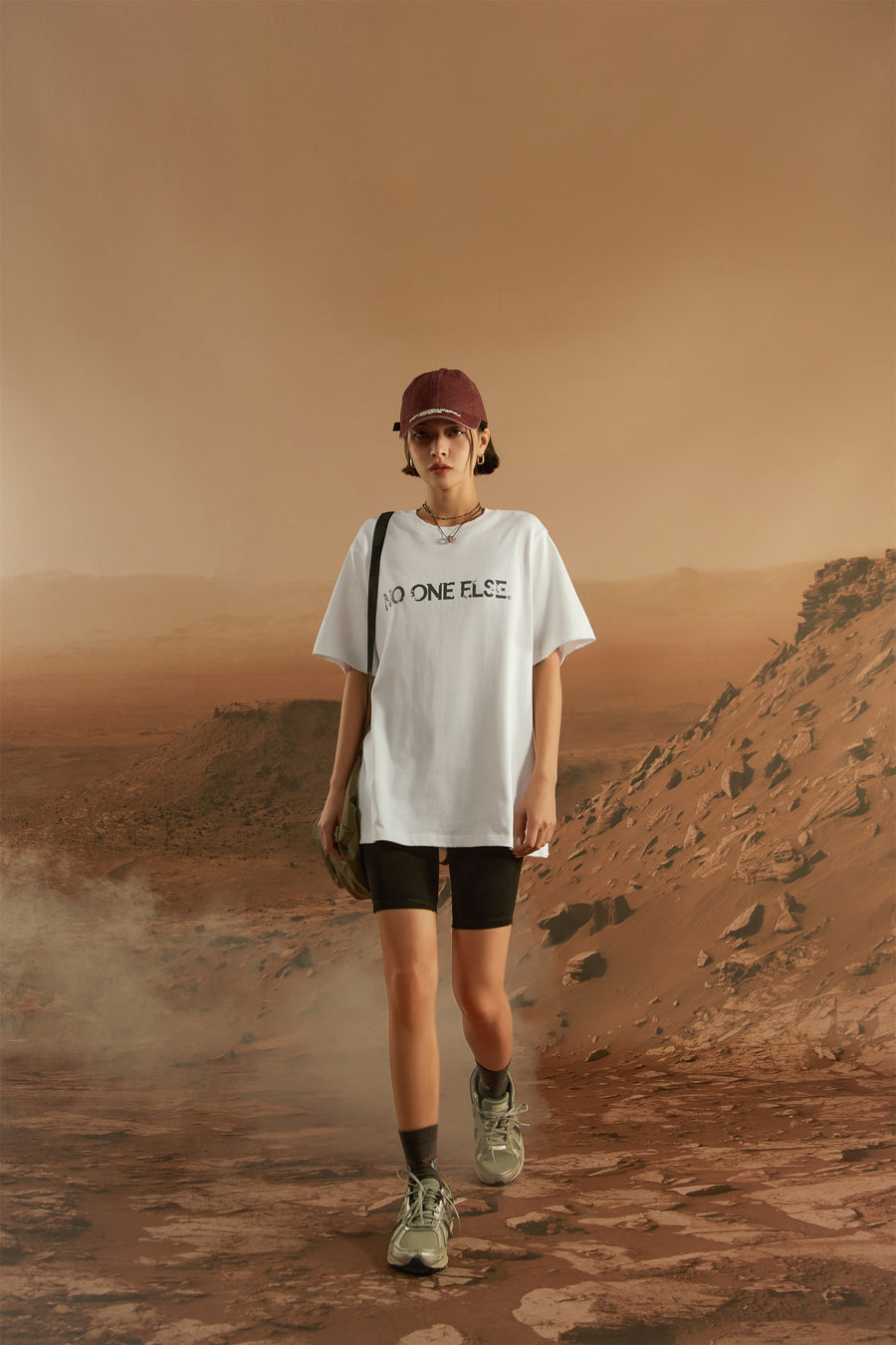 CHUU Logo Cotton Boxy T-Shirt