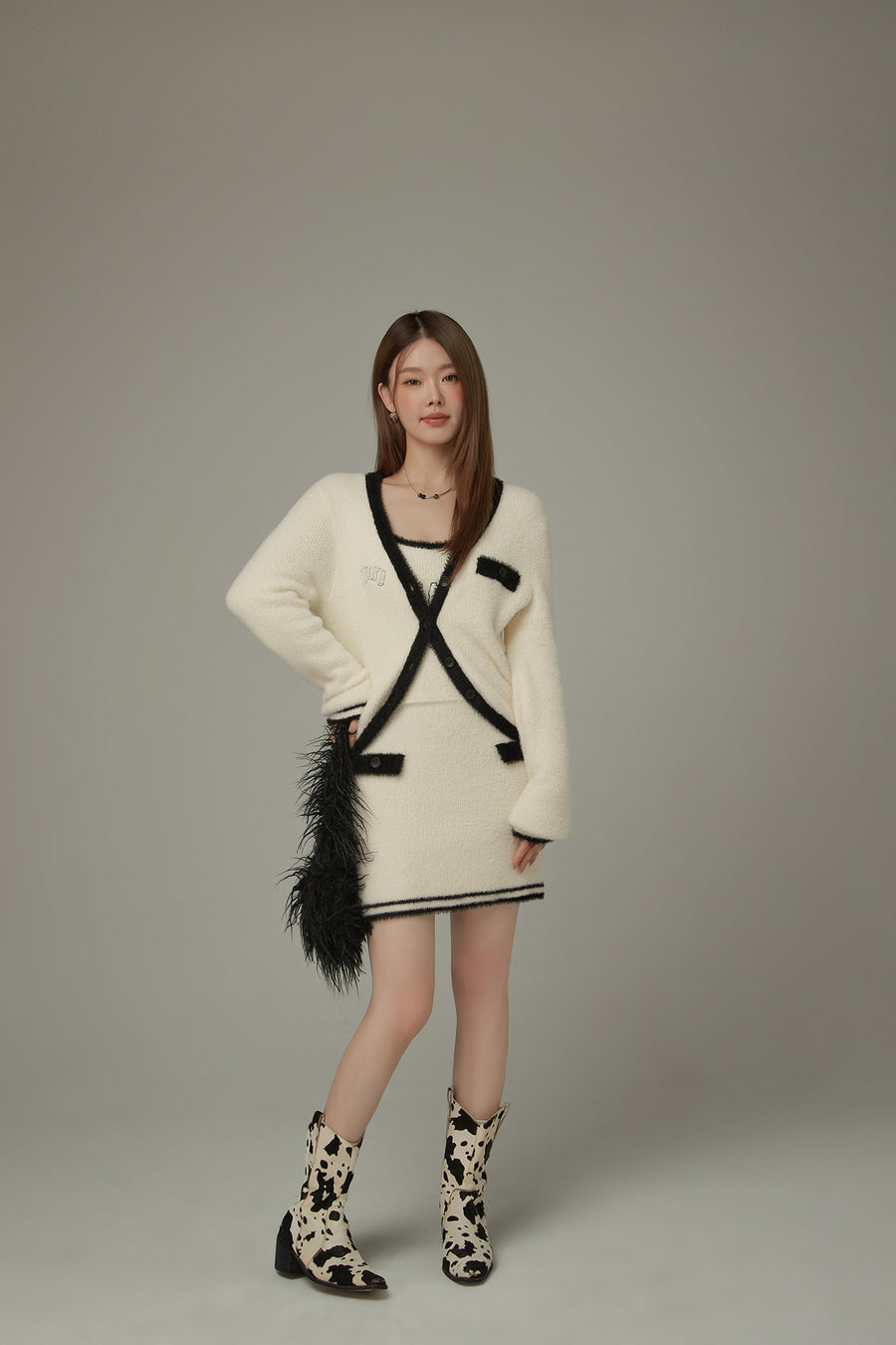 CHUU Color Lined Knit Cardigan