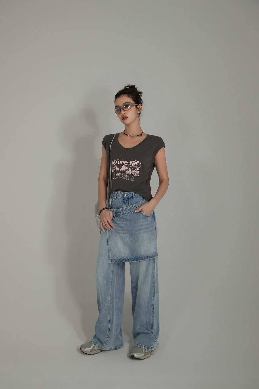 CHUU Layered False Skirt Wide Denim Jeans