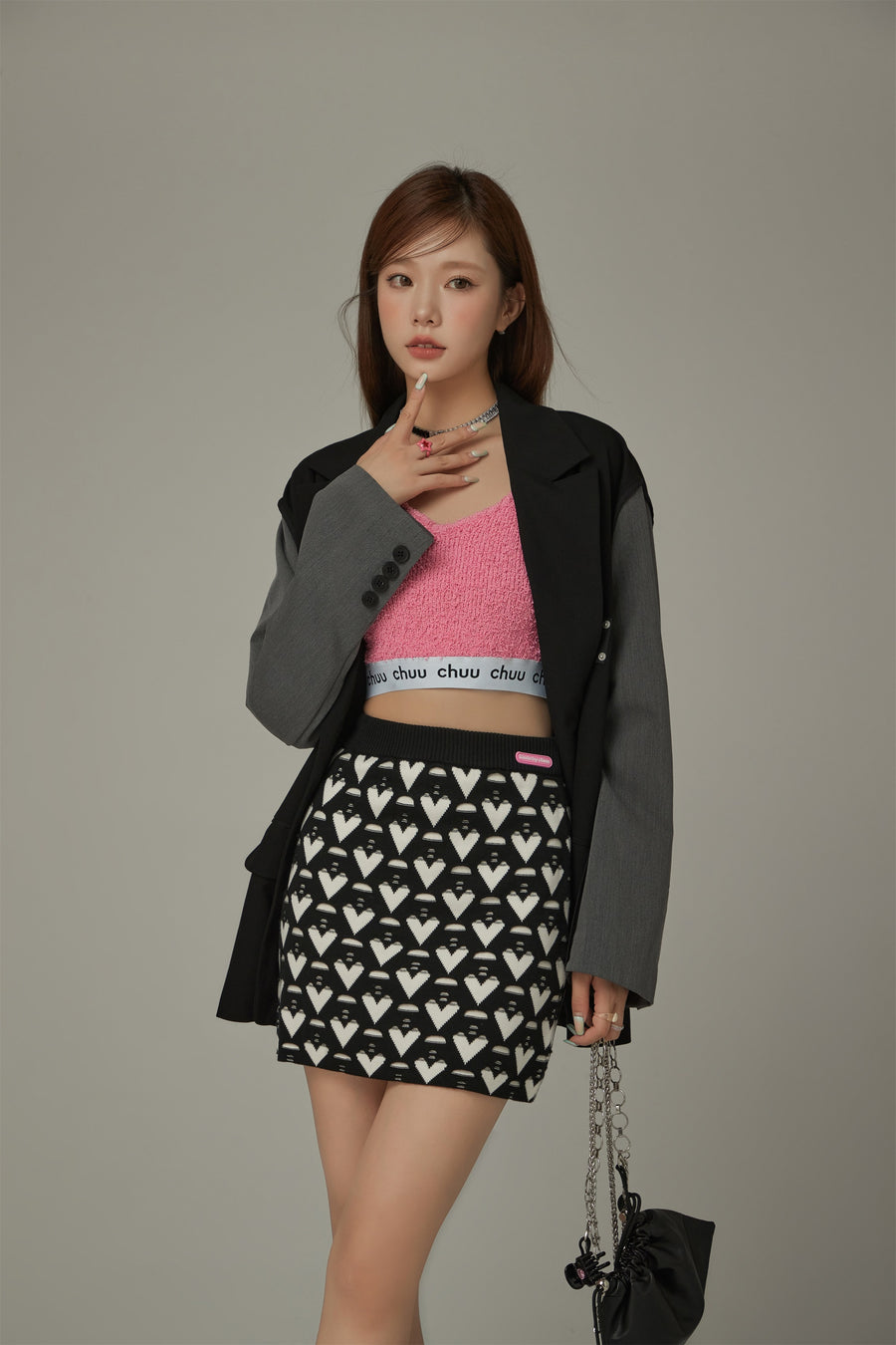 CHUU Heart Pattern Mini Skirt