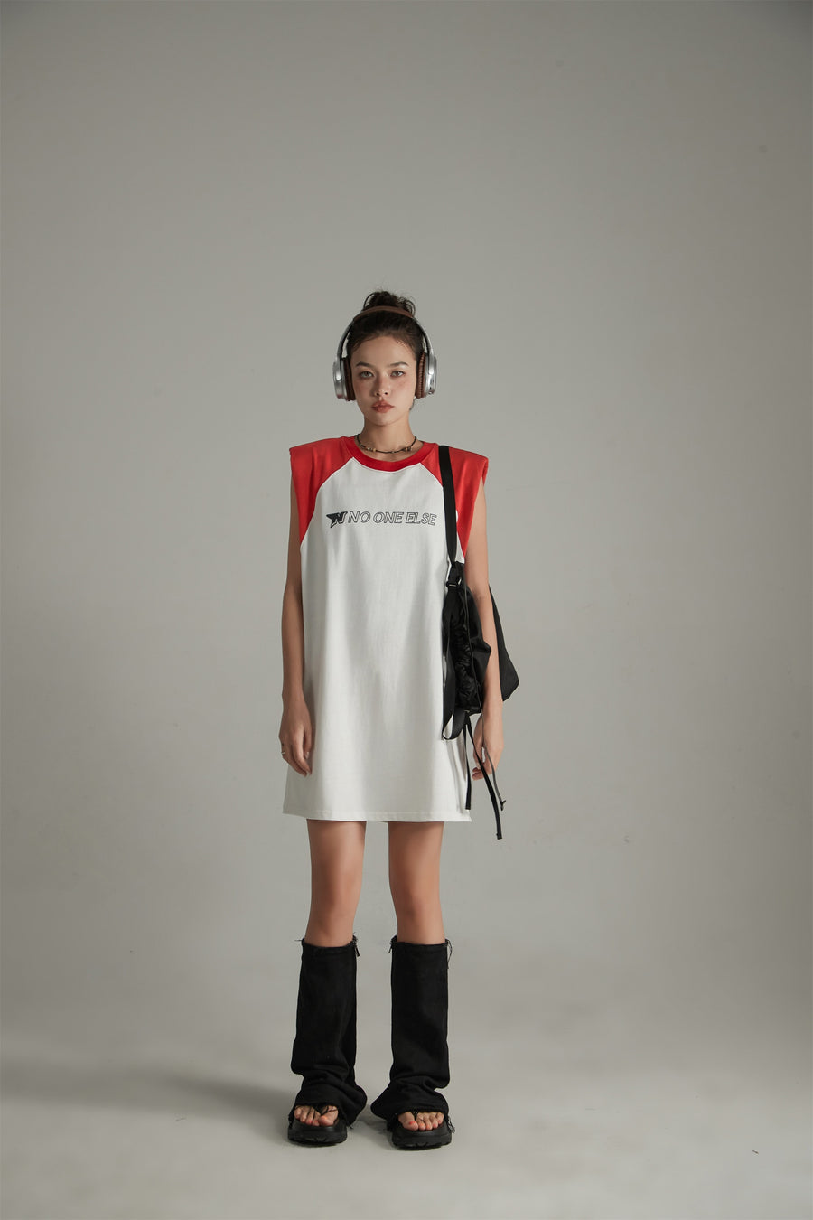 CHUU Noe Raglan Sleeveless Mini T-Shirt