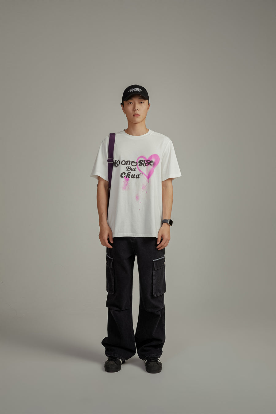 CHUU Collab Logo Heart Lettering T-Shirt