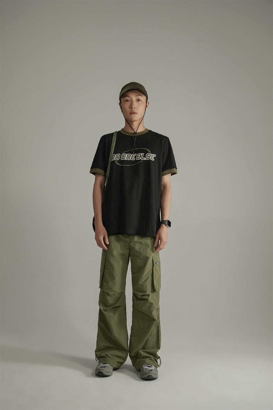 CHUU Daily Cargo Pocket Straight Pants