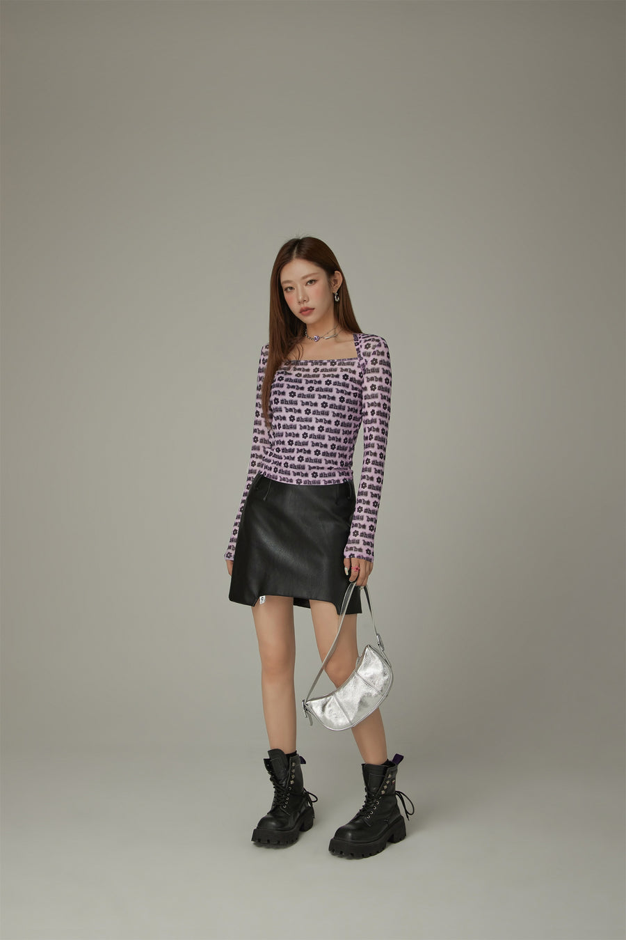 CHUU Simple Leather Mini Skirt