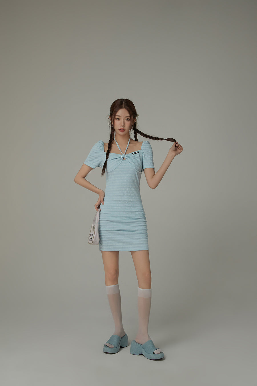 CHUU Halter Neck Shirred Slim Dress