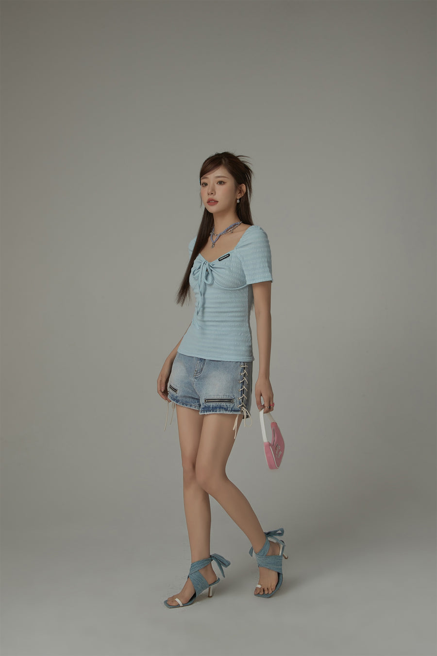 CHUU Halter Neck Striped Short Sleeve Top