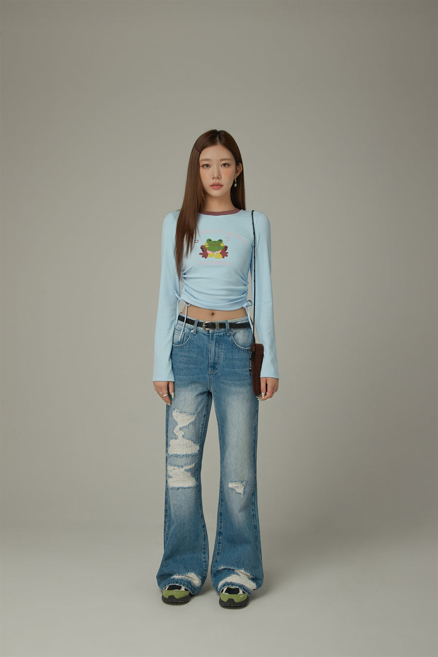 CHUU Distressed Ripped Bootcut Denim Jeans