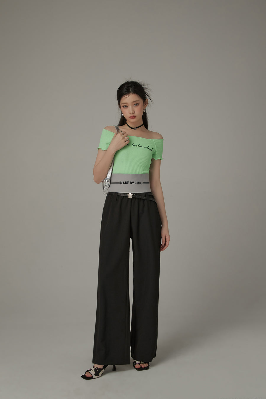 CHUU Contrast Letter High Waist Banded Wide Pants