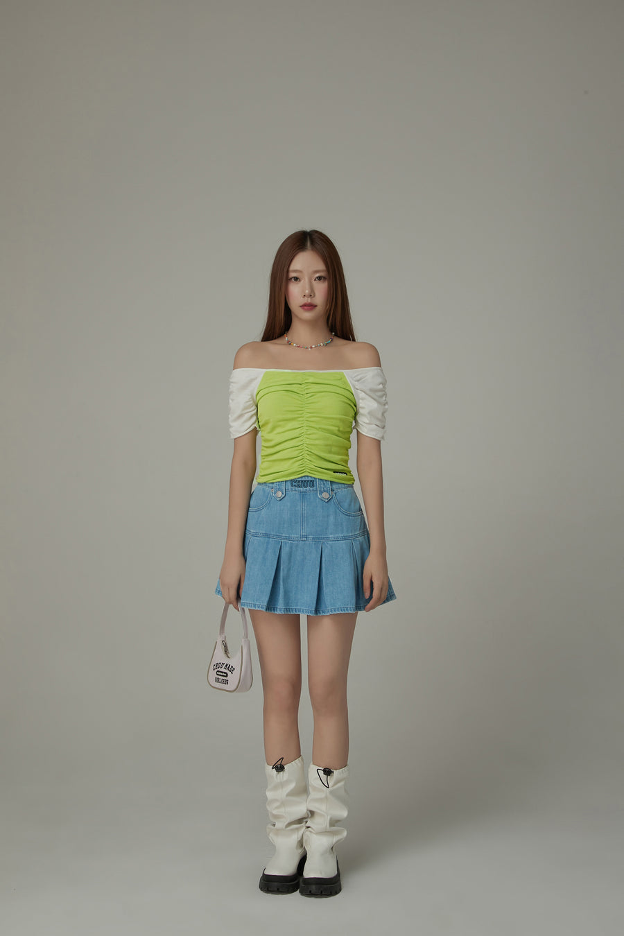 CHUU Off The Shoulder Shirred Knit Top