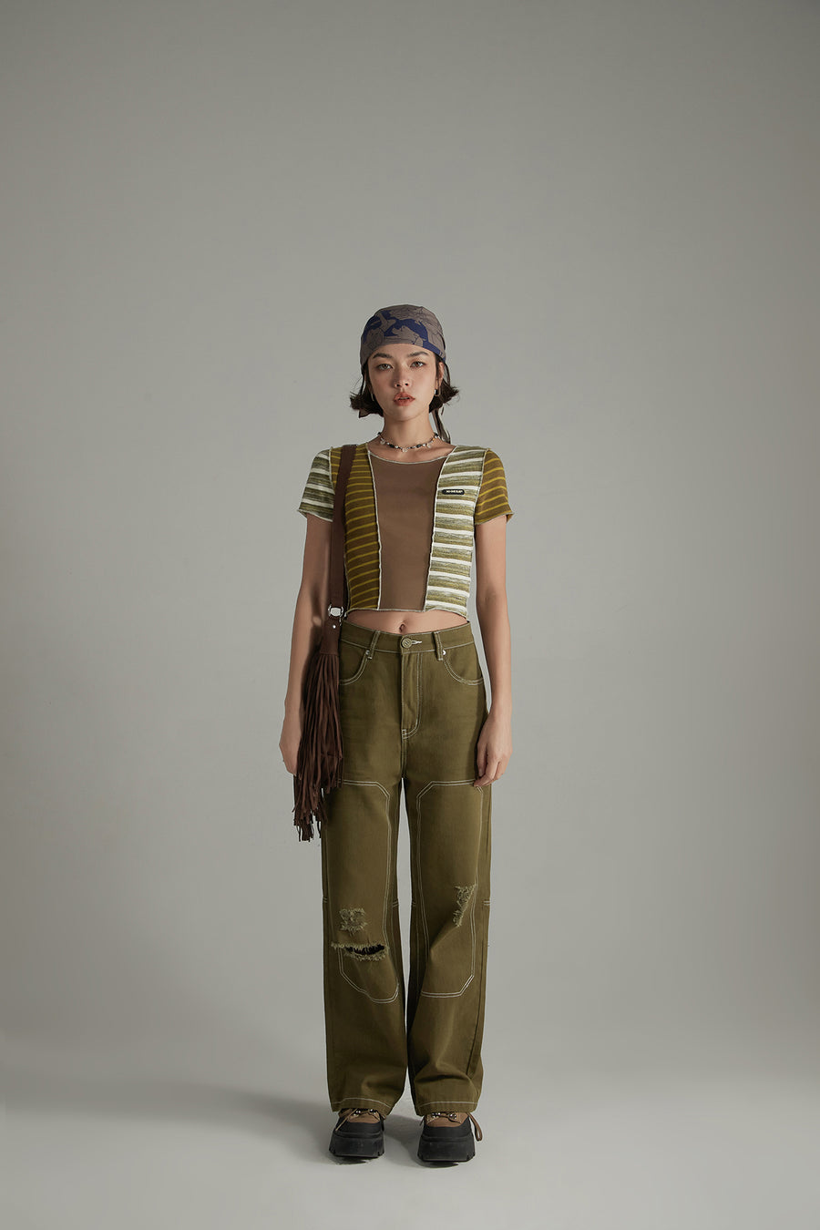 CHUU Contrast Striped Slim Cropped T-Shirt