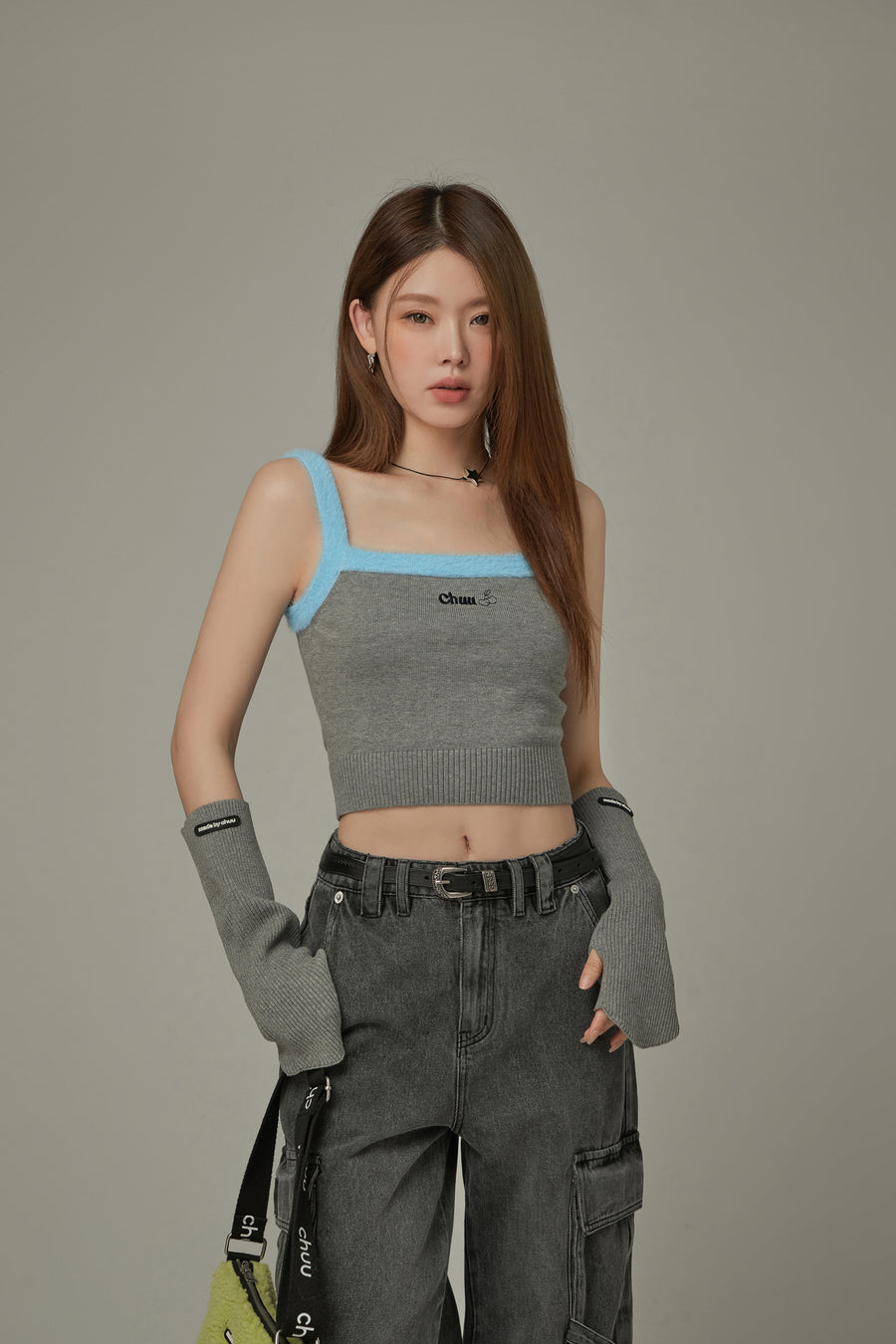 CHUU Line Color Scheme Sleeveless Crop Top