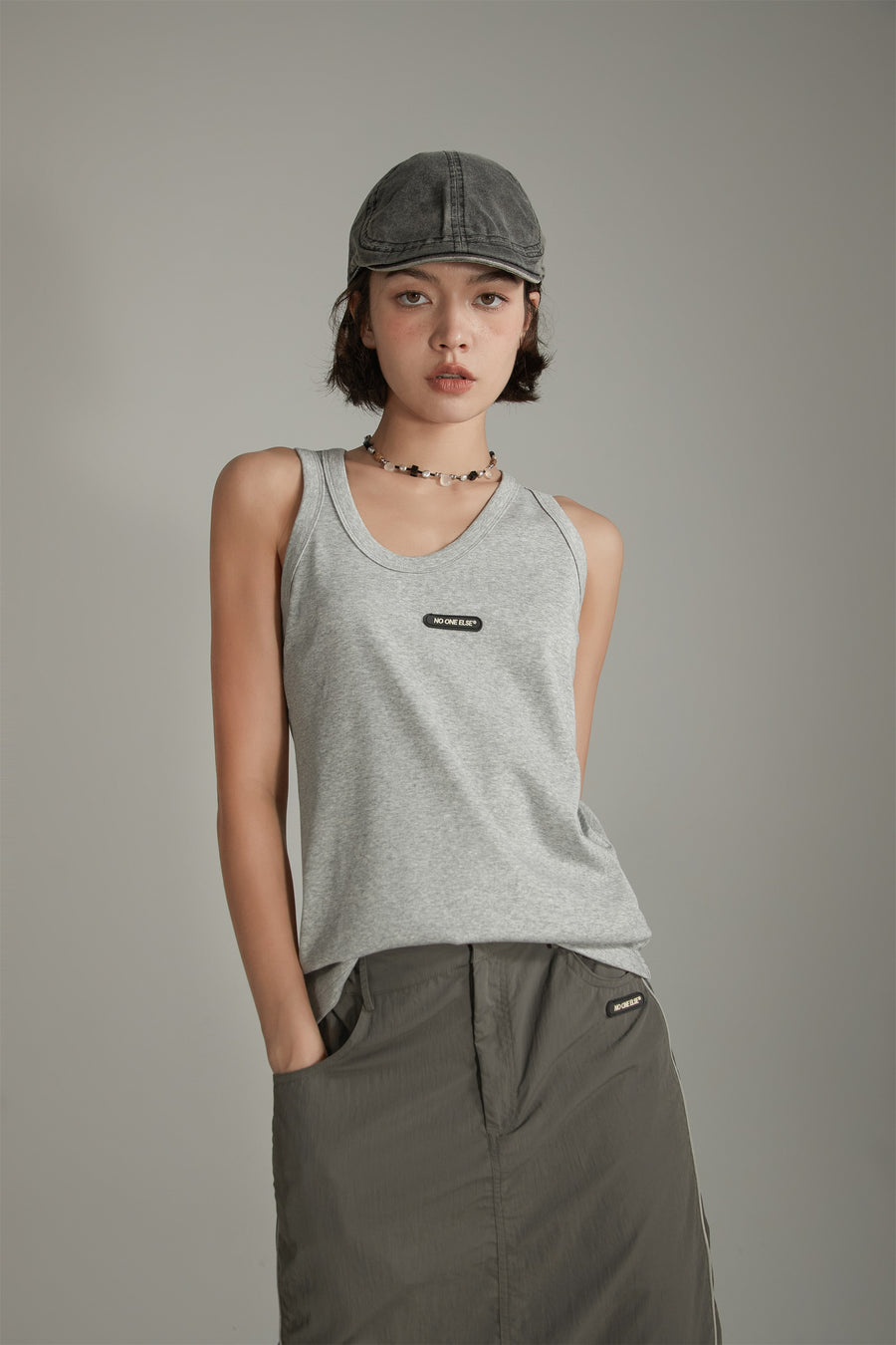 CHUU Basic Simple Sleeveless T-Shirt