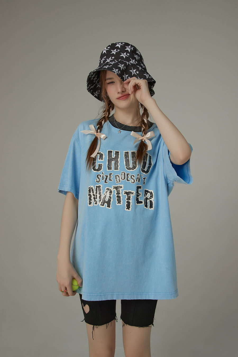 CHUU Chuu Lettering Cotton Bucket Hat