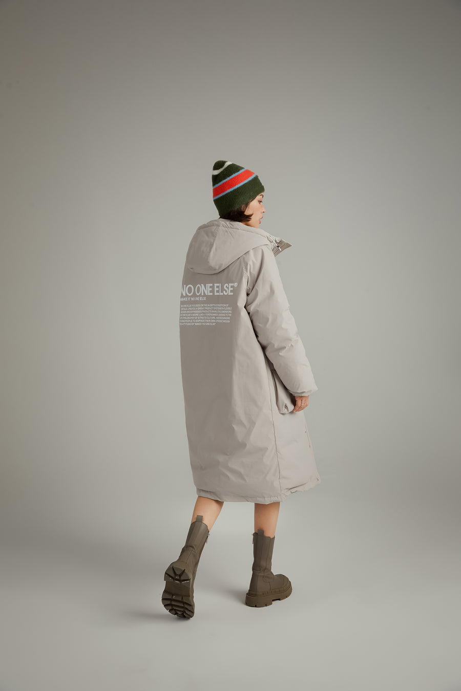 CHUU Hooded Logo Pocket Long Padded Coat