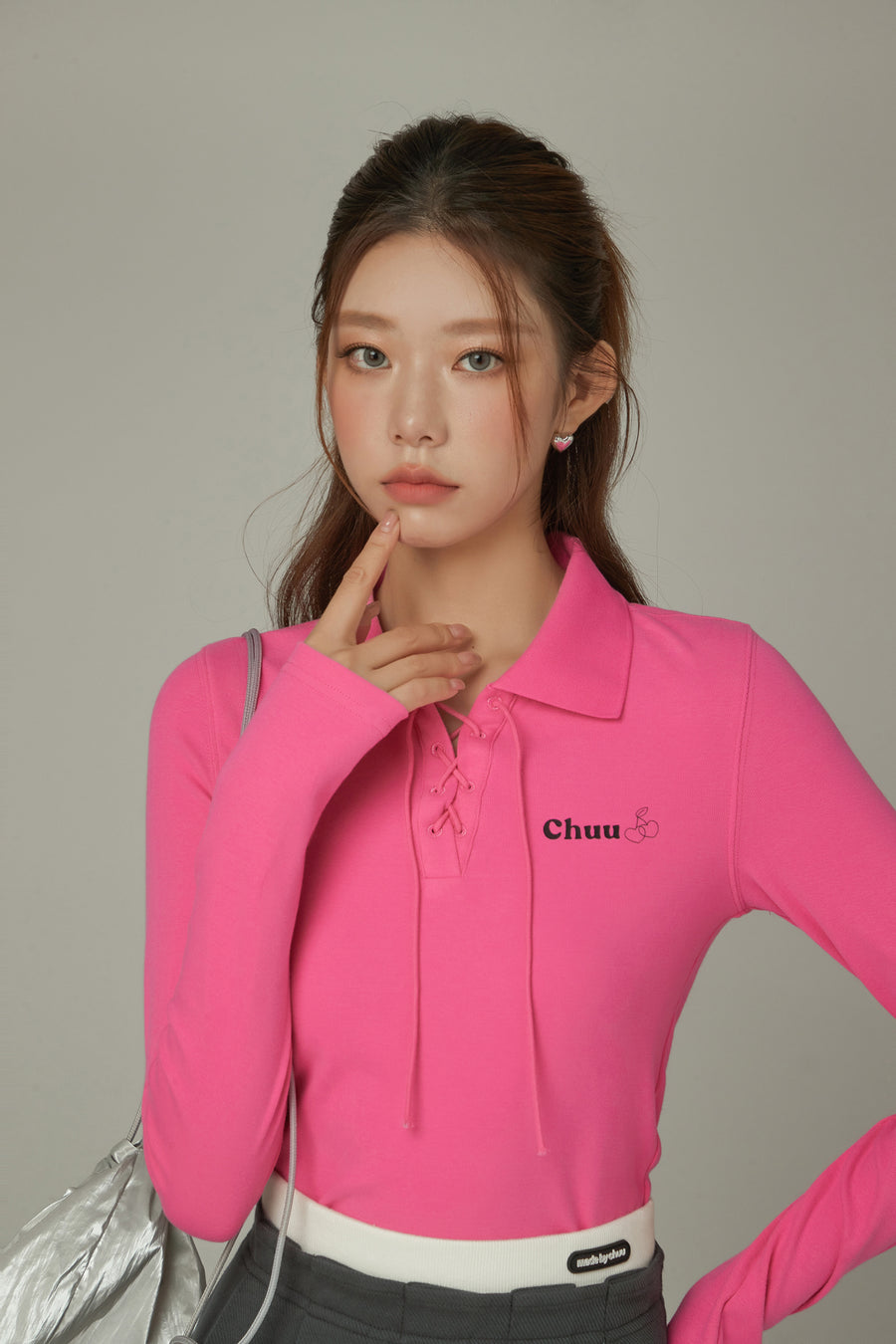 CHUU Colored Eyelet Tie Up T-Shirt