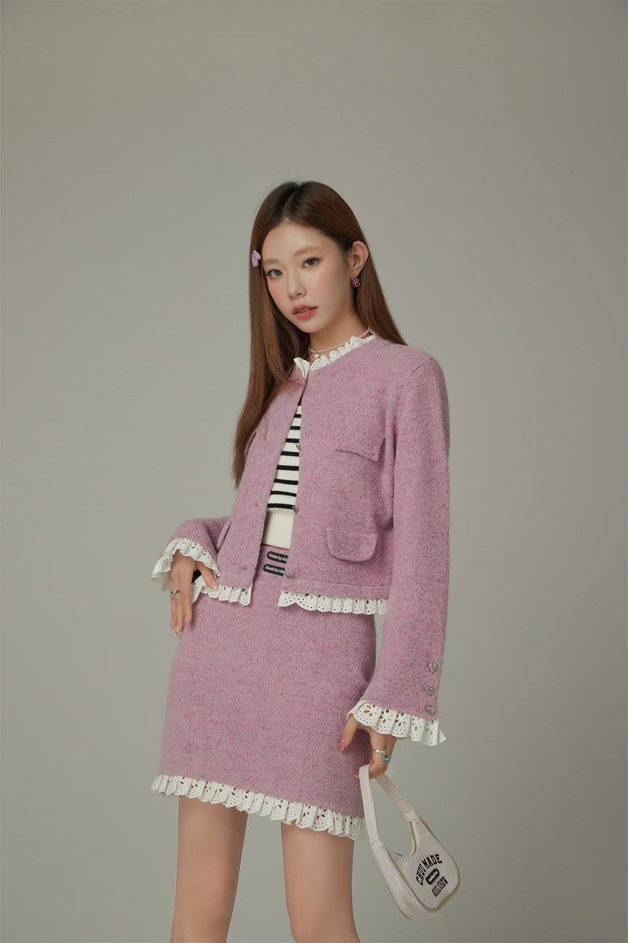 CHUU Lace Heart Button Cardigan