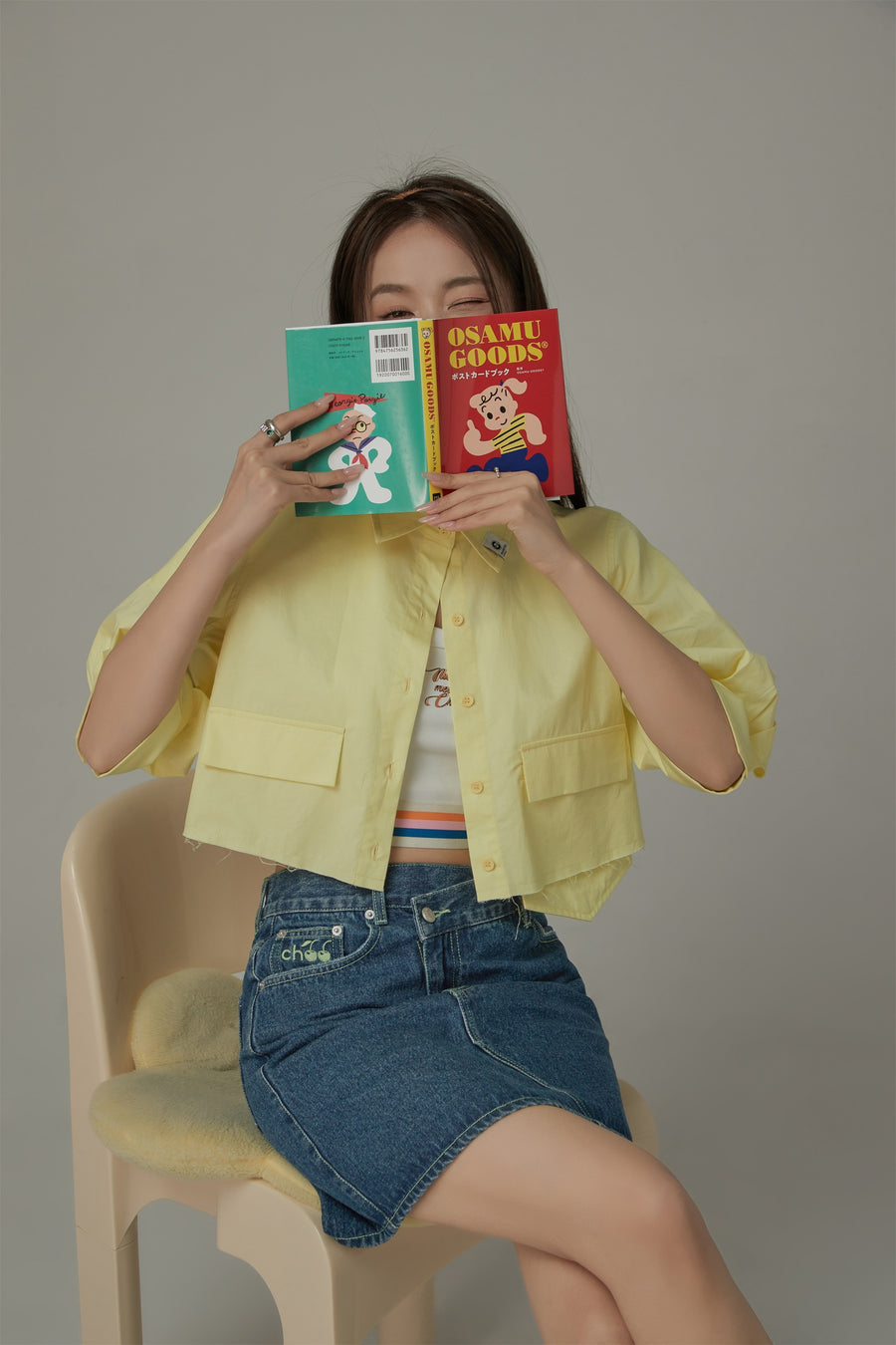 CHUU Puffy Sleeve Colored Pocket Crop Shirt