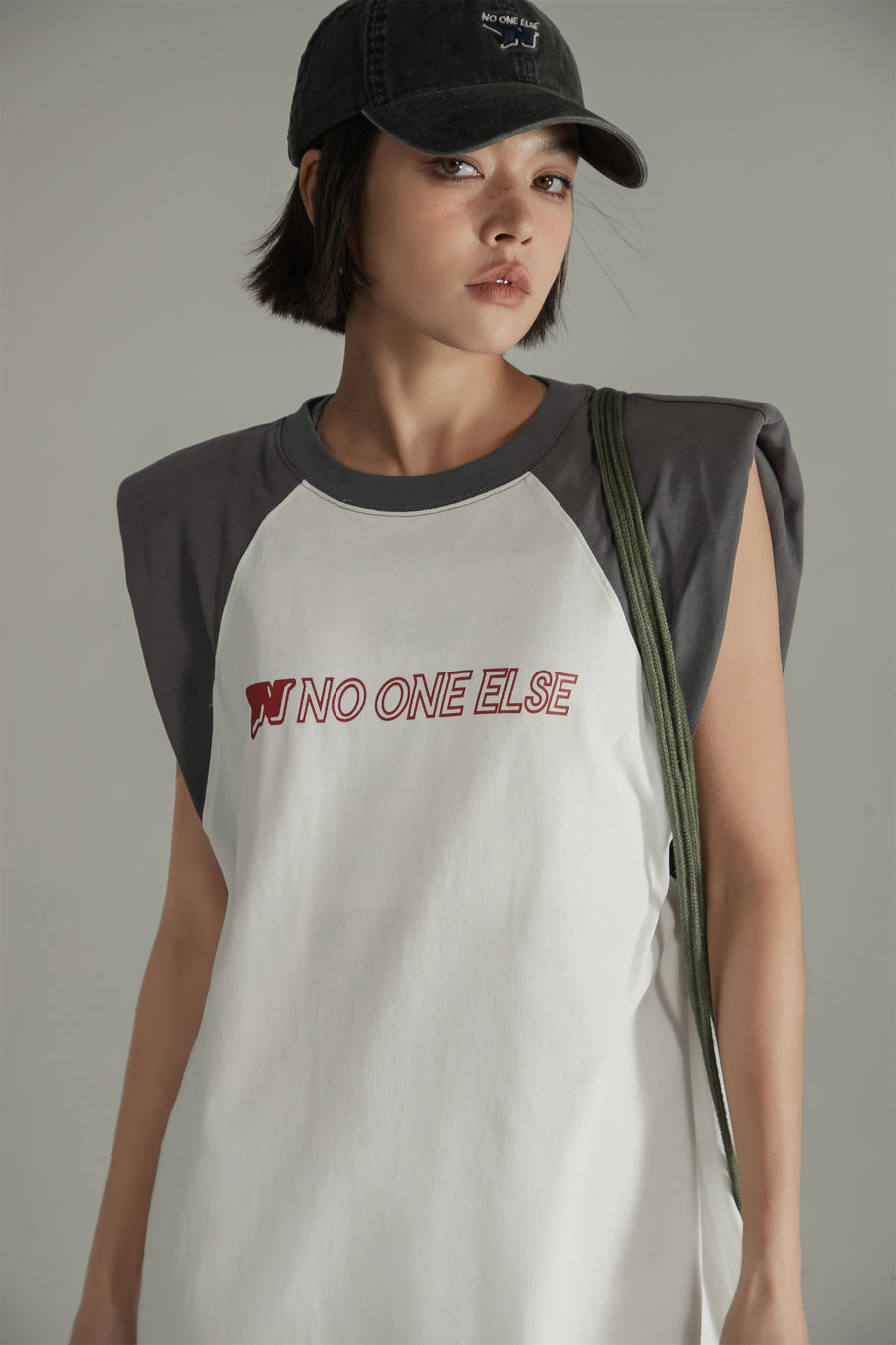 CHUU Noe Raglan Sleeveless Mini T-Shirt