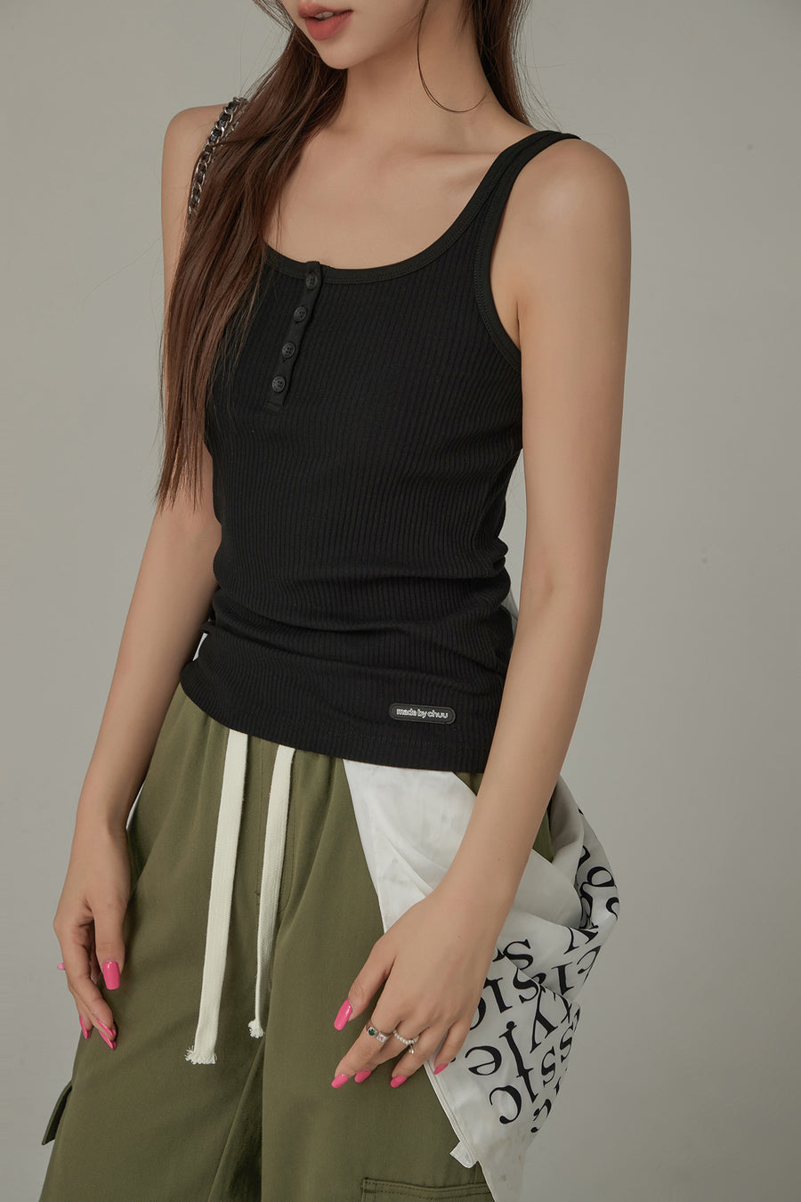 CHUU Basic Button Sleeveless Top