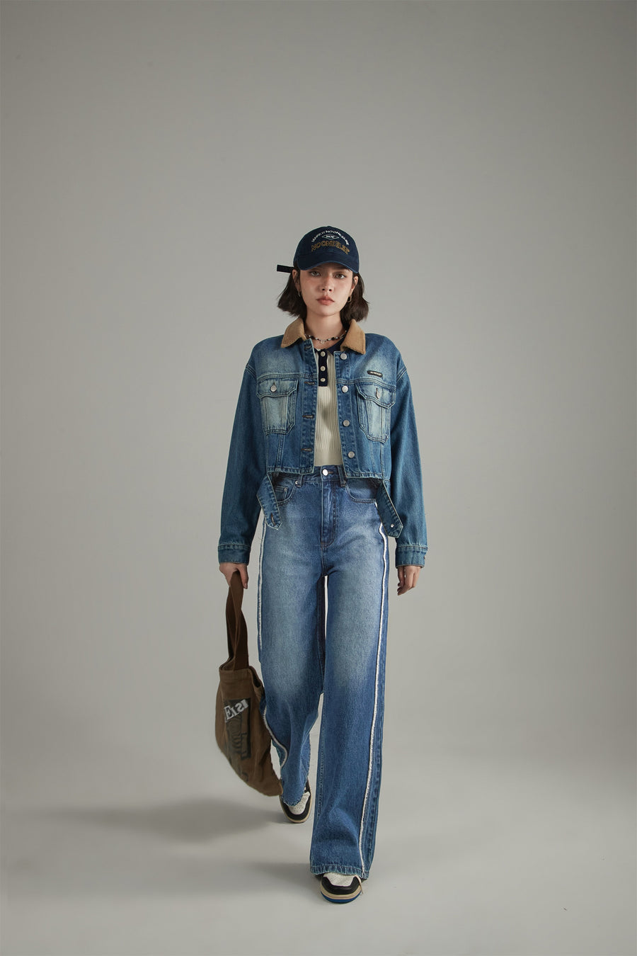 CHUU Fringed Lined Wide Denim Jeans