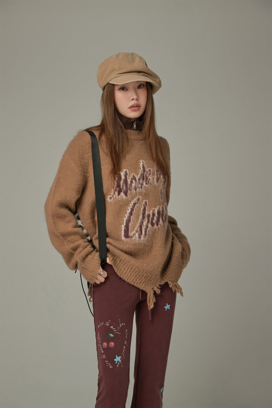 CHUU Logo Distressed Lettering Loose Fit Knit Sweater