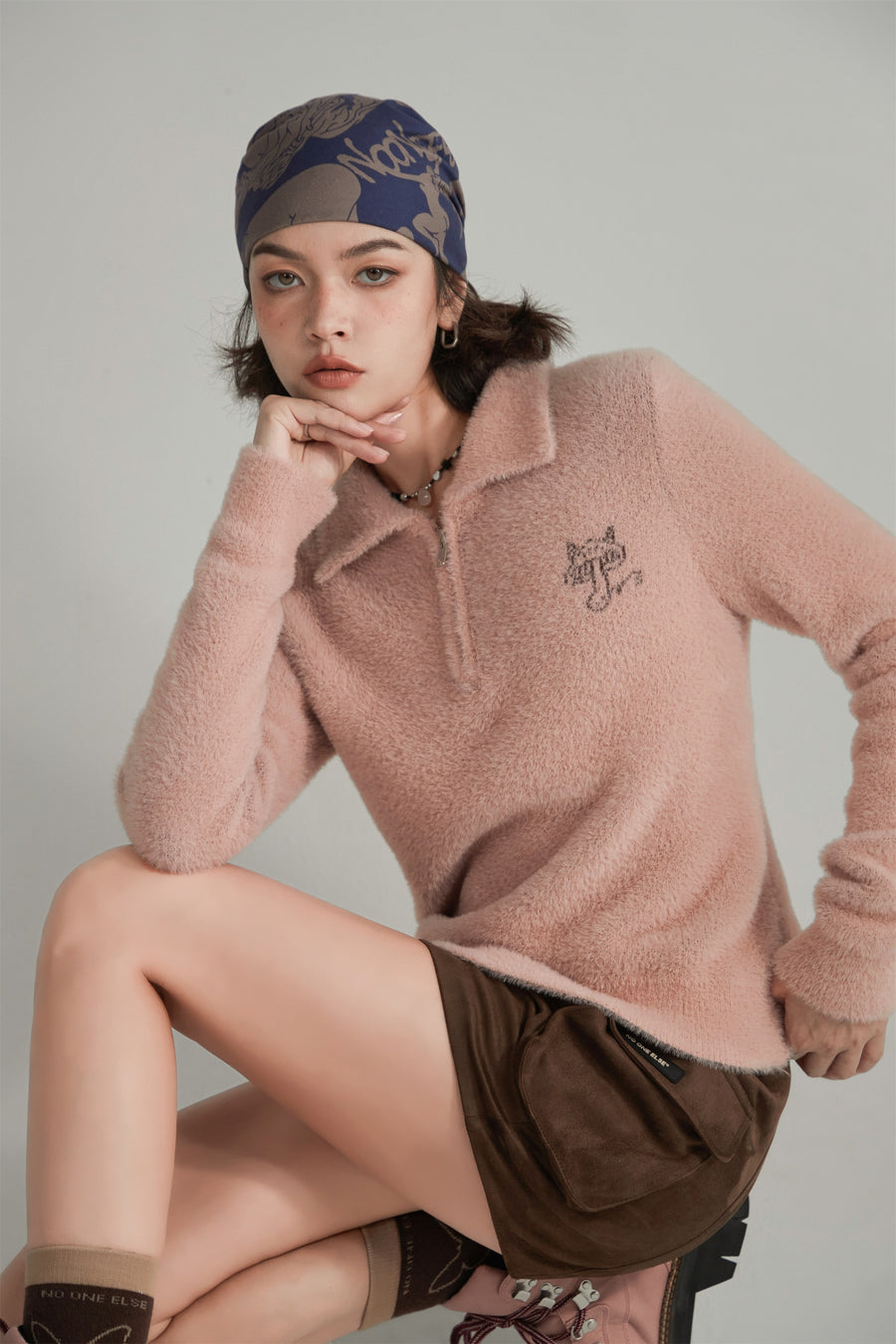 CHUU Mushroom Half Zip-Up Knit Sweater