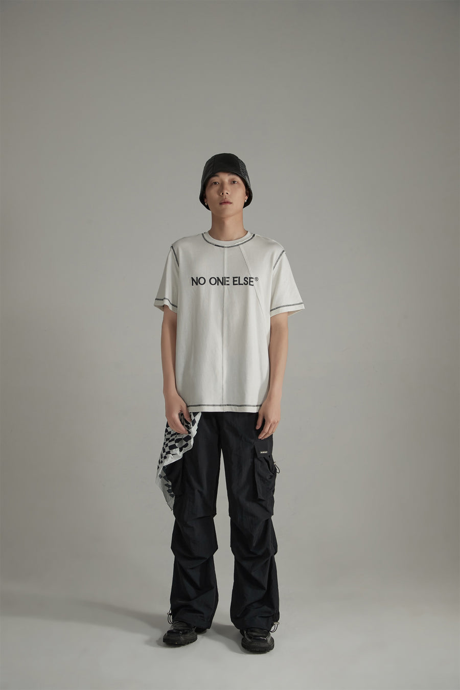 CHUU Logo Stitched Loose Fit T-Shirt