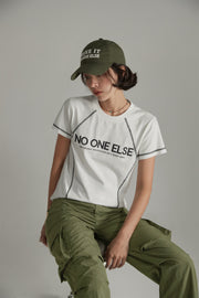 Noe Lettering Stitch Point Short Sleeve T-Shirt