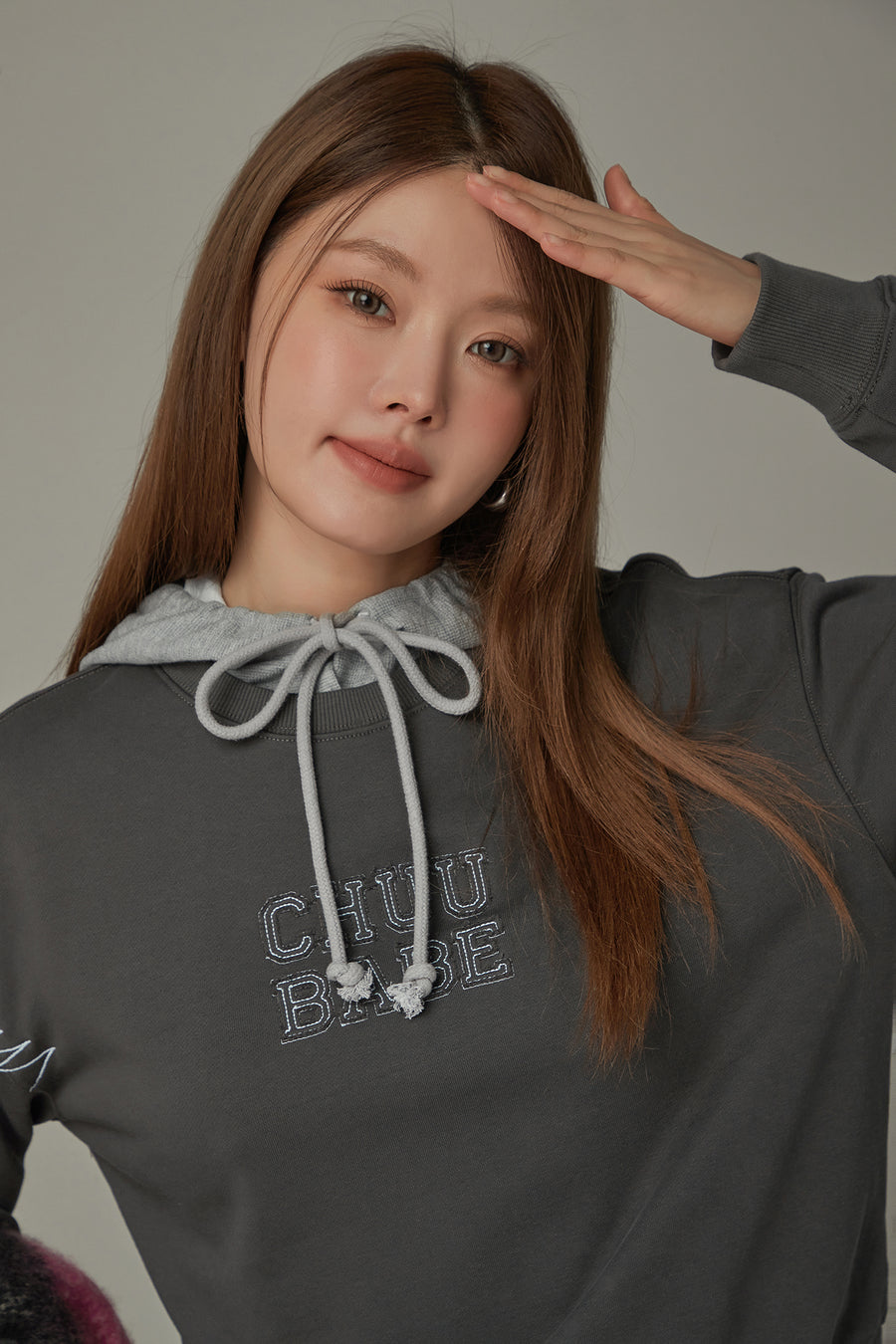 CHUU Logo Color Rouge Sweatshirt