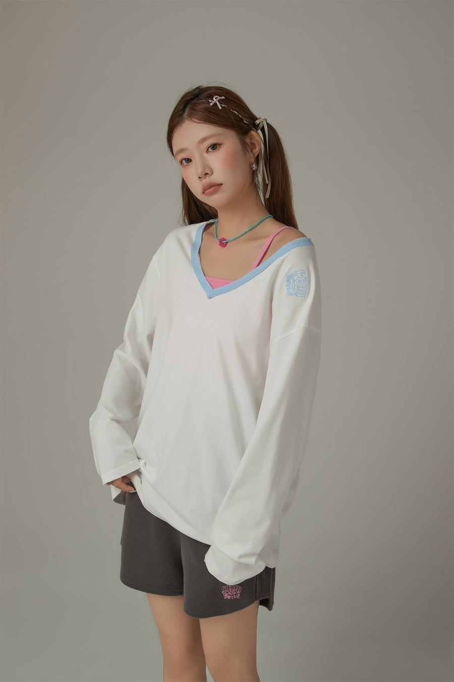 CHUU Color V Neck Loose Fit Long Sleeve Basic T-Shirt