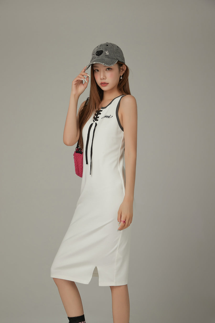 CHUU Lace Up Color Matching Sporty Long Dress