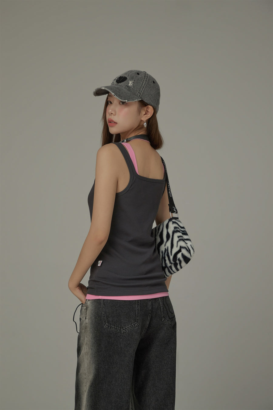 CHUU Color Button Sleeveless Tank Top