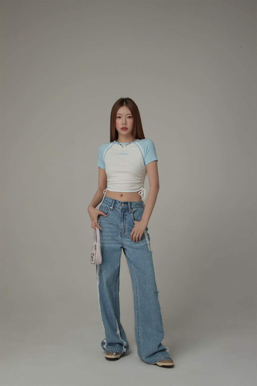 CHUU Chuu Cherry String Colorblocked Short Sleeve T-Shirt