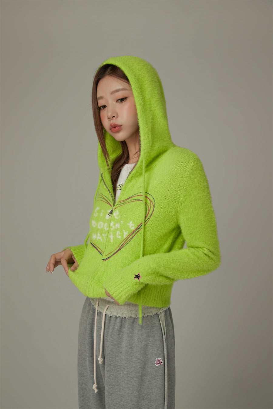 CHUU Heart Hooded Zip-Up Cardigan