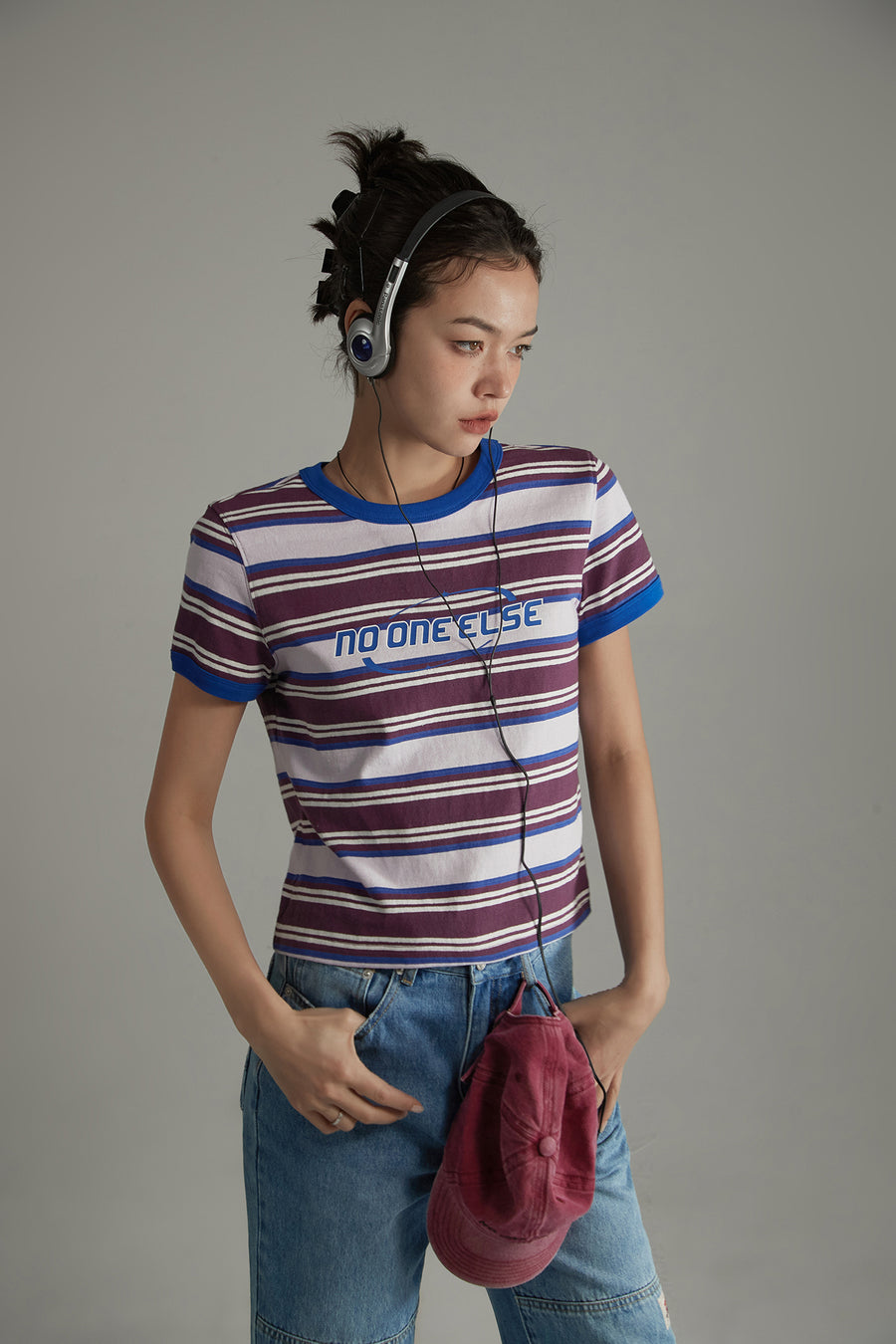 CHUU Noe Center Color Striped Short Sleeve T-Shirt