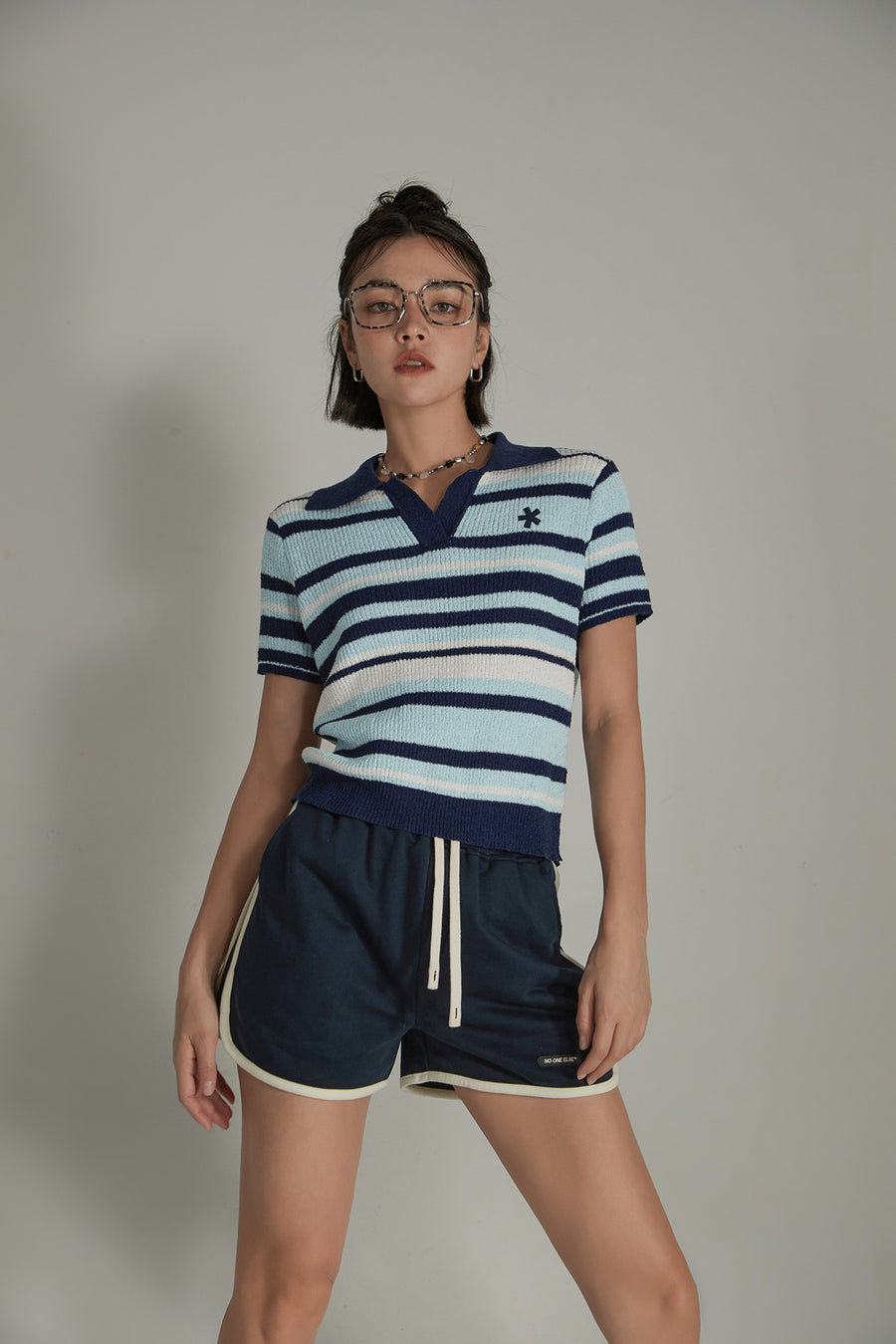 CHUU Collar Striped Knit Embroidered Sweater