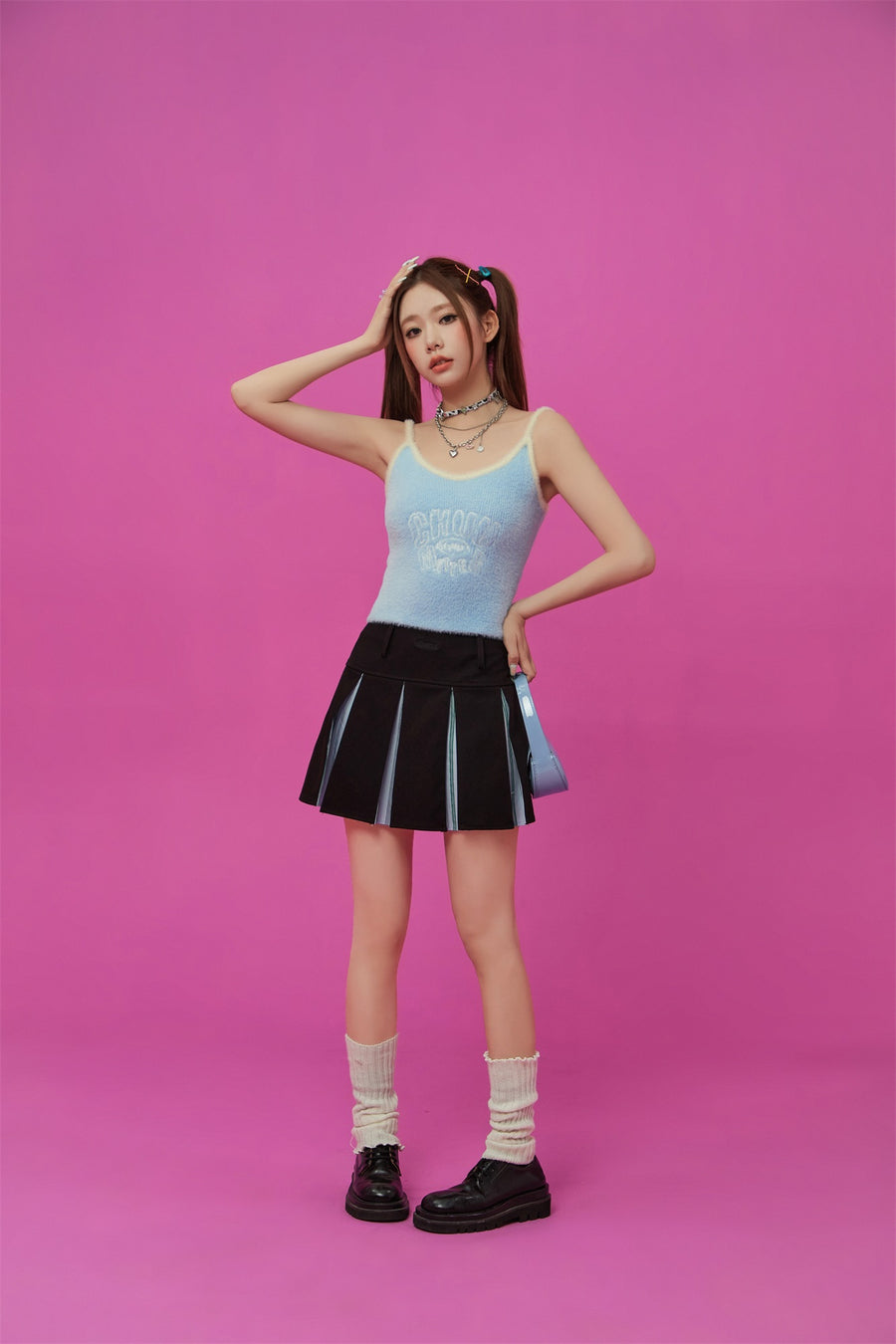 CHUU Color Matching Line Sleeveless Top