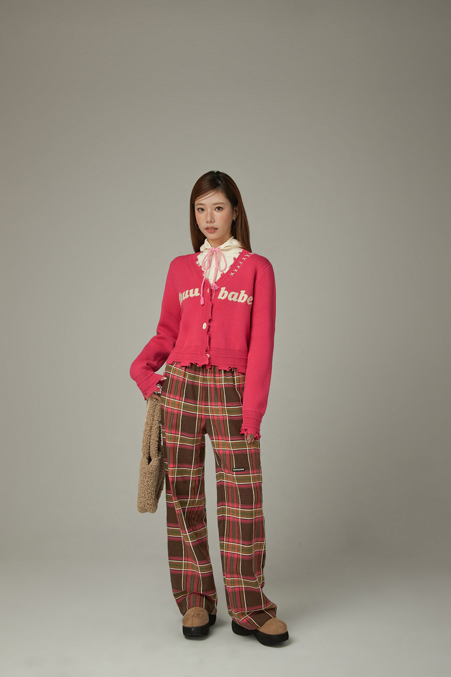 CHUU Logo Distressed Colored Knit Cardigan