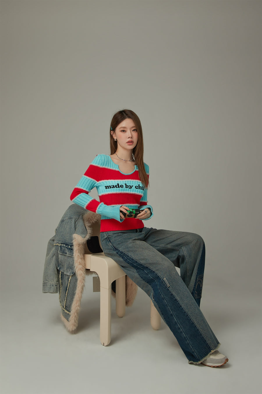 CHUU Logo Color Stripe Knit Sweater