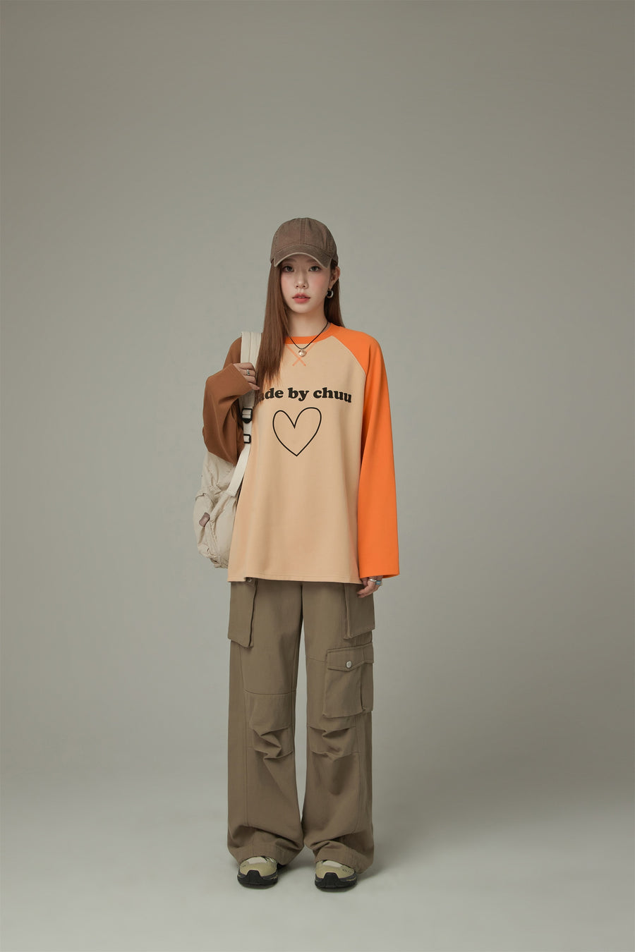 CHUU Logo Heart Color Long Sleeve T-Shirt