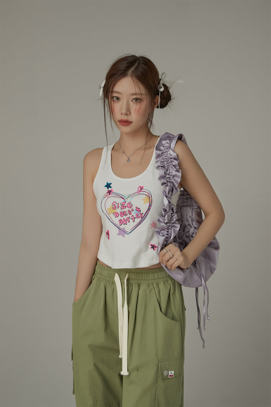 CHUU Size Doesnt Matter Color Heart Sleeveless T-Shirt