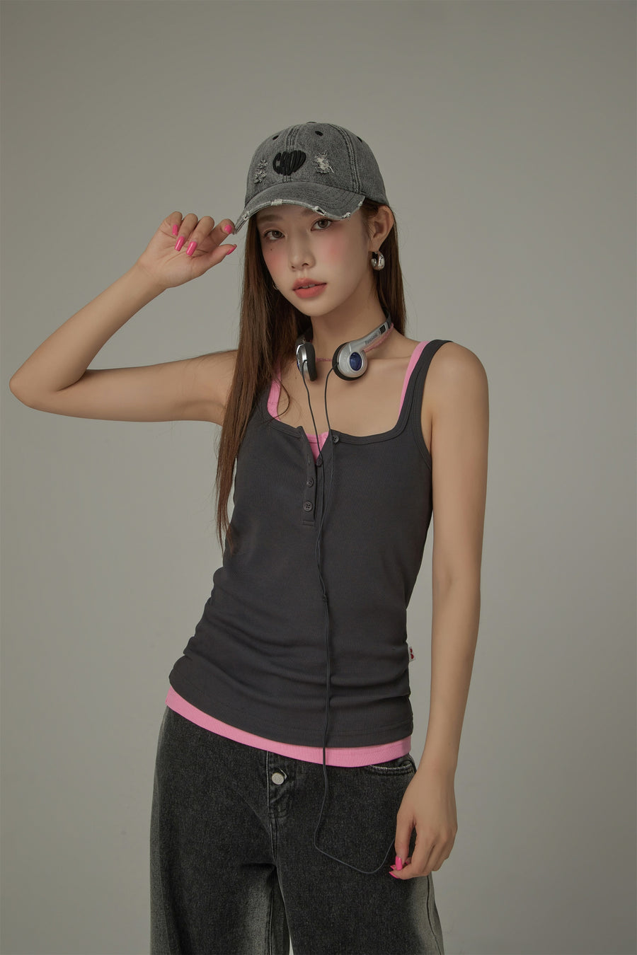 CHUU Color Button Sleeveless Tank Top