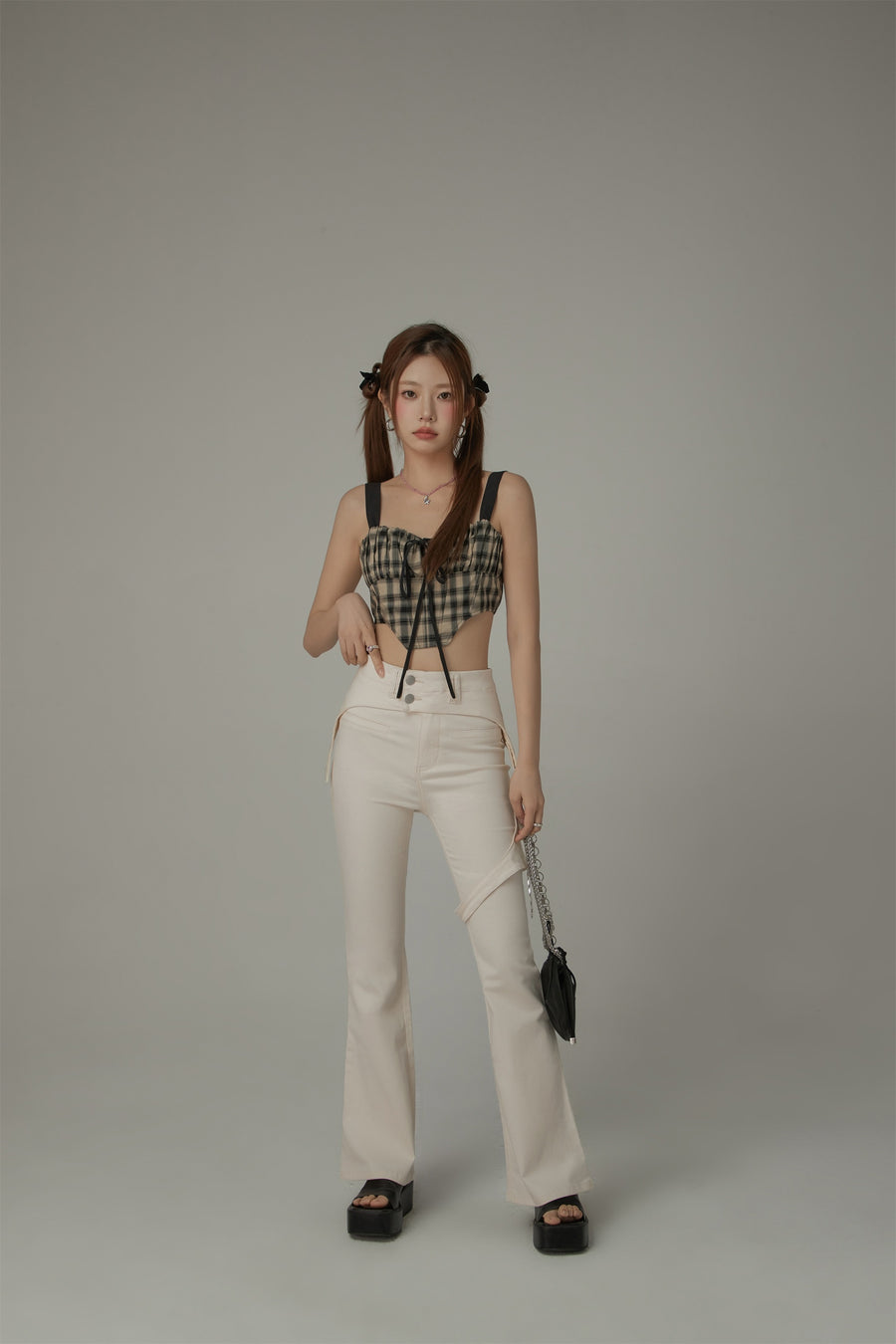 CHUU Double Button High Waisted Flared Semi-Bootcut Pants