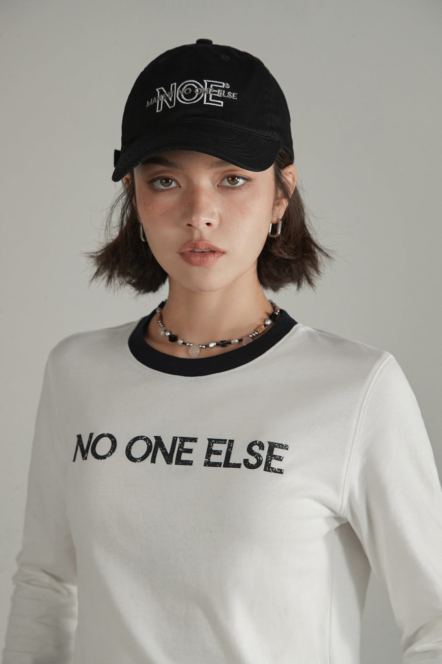 CHUU Logo Lettering Basic T-Shirt