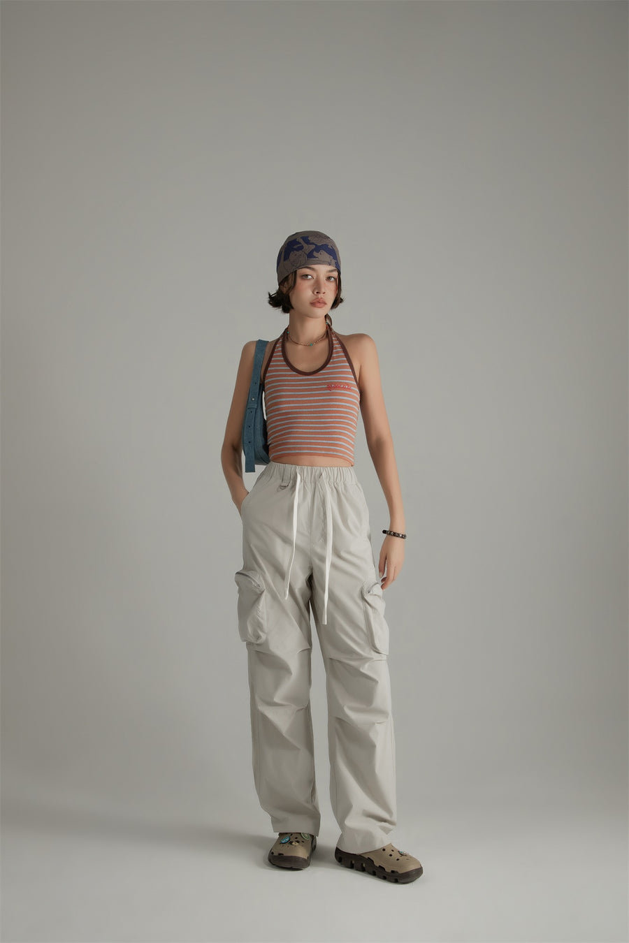 CHUU Casual Drawstring Wide Cargo Pants