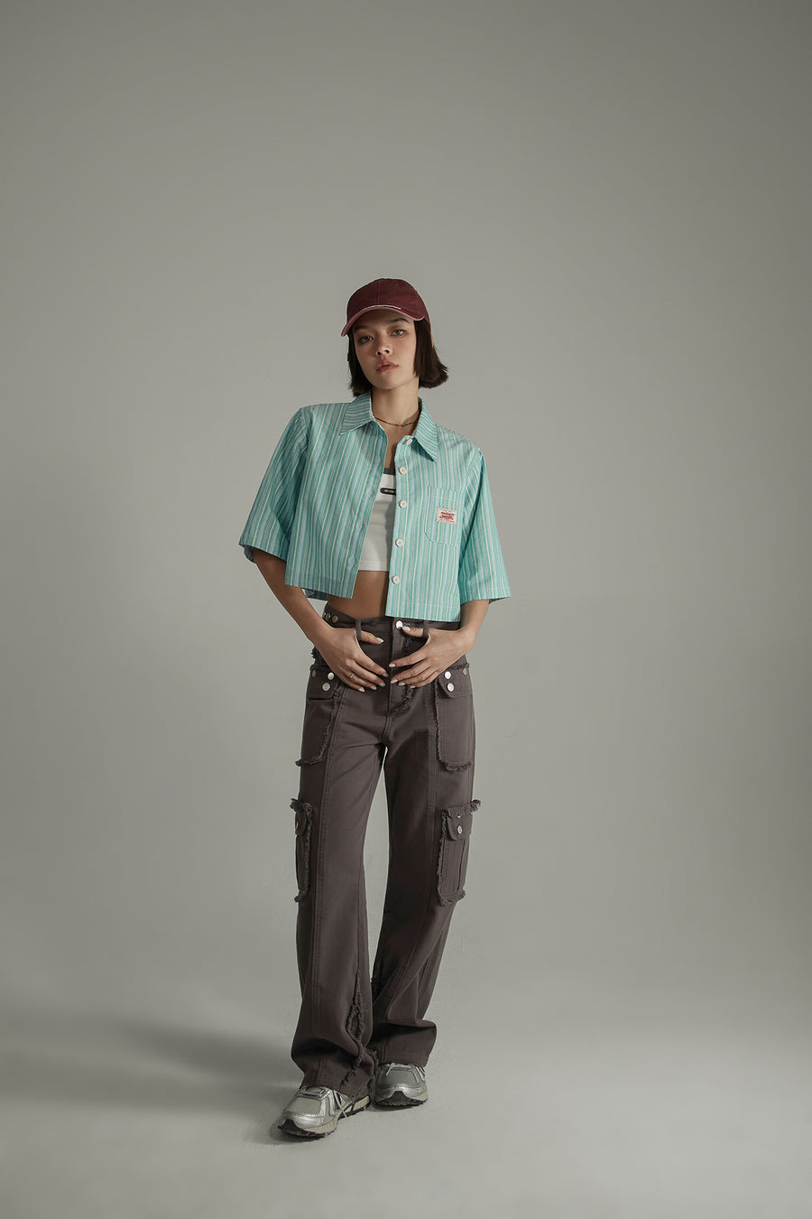 CHUU Boxy Vertical Stripes Cropped Shirt